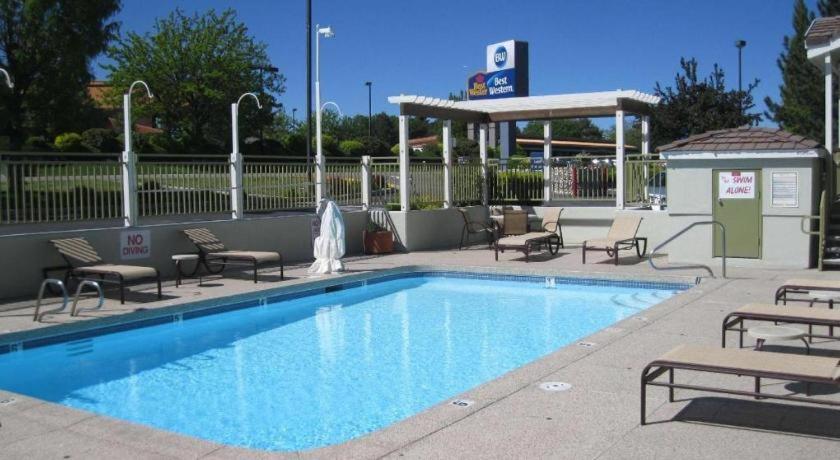 Airport Inn Μπόιζ Εξωτερικό φωτογραφία